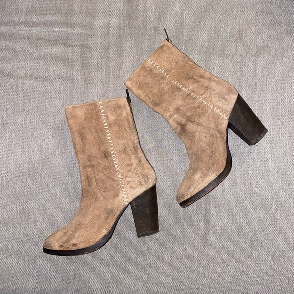 $300 Free People Distressed Leather Ankle Boots - Picture 2 of 7